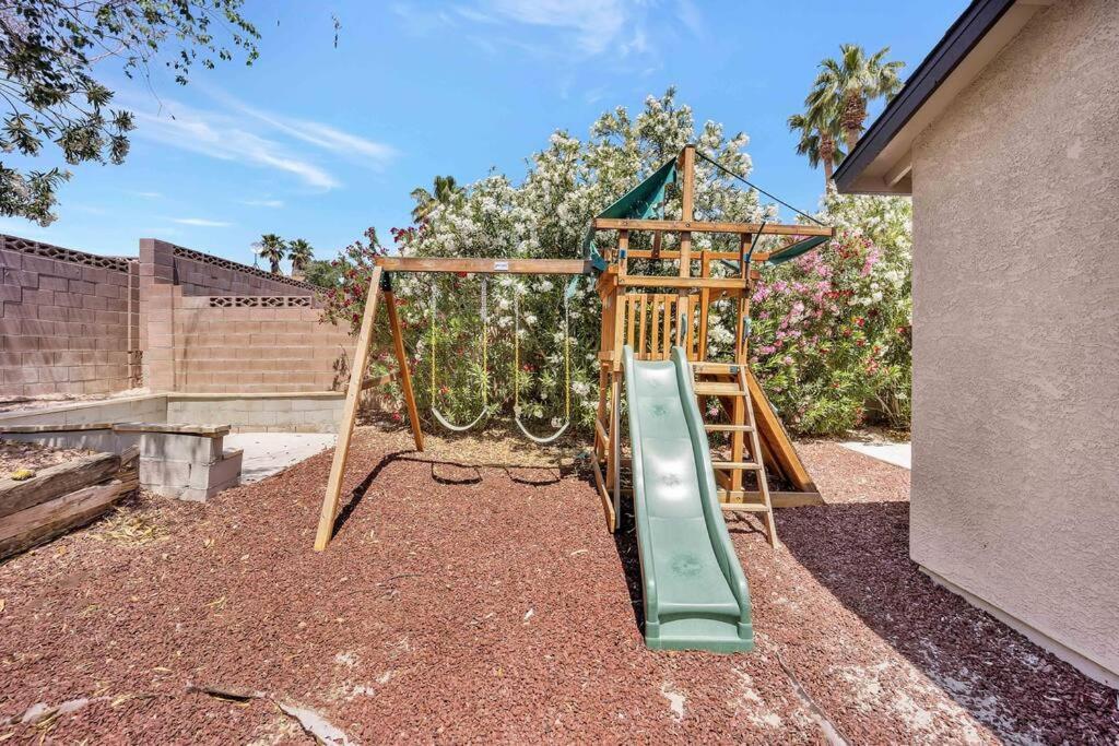 Centrally Located Spacious Vacation Hom 13 M Strip Las Vegas Kültér fotó